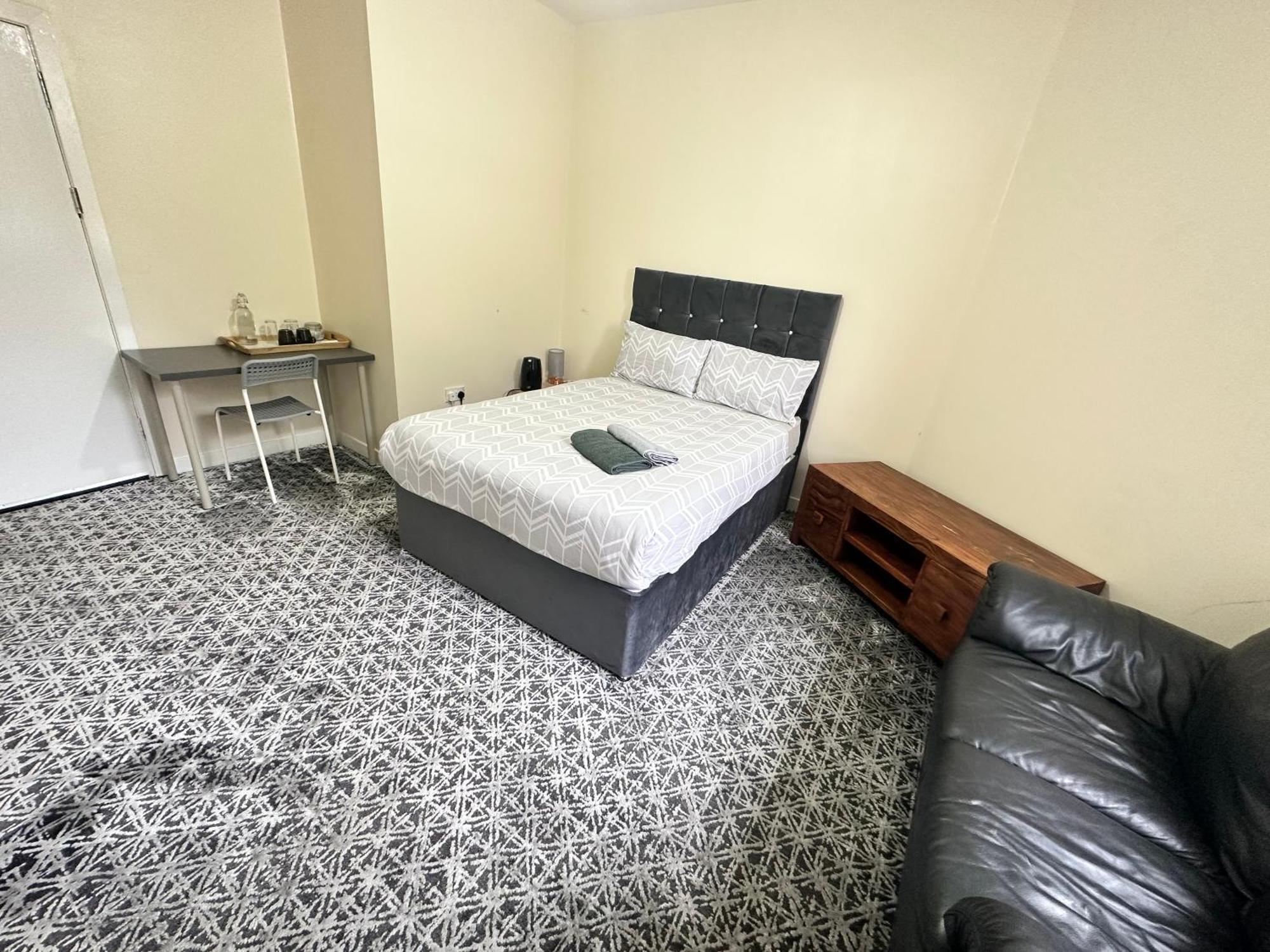 Ibrox Guesthouse Глазгоу Екстериор снимка