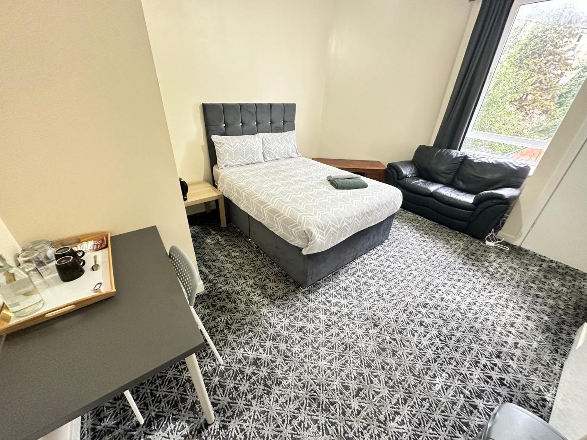Ibrox Guesthouse Глазгоу Екстериор снимка