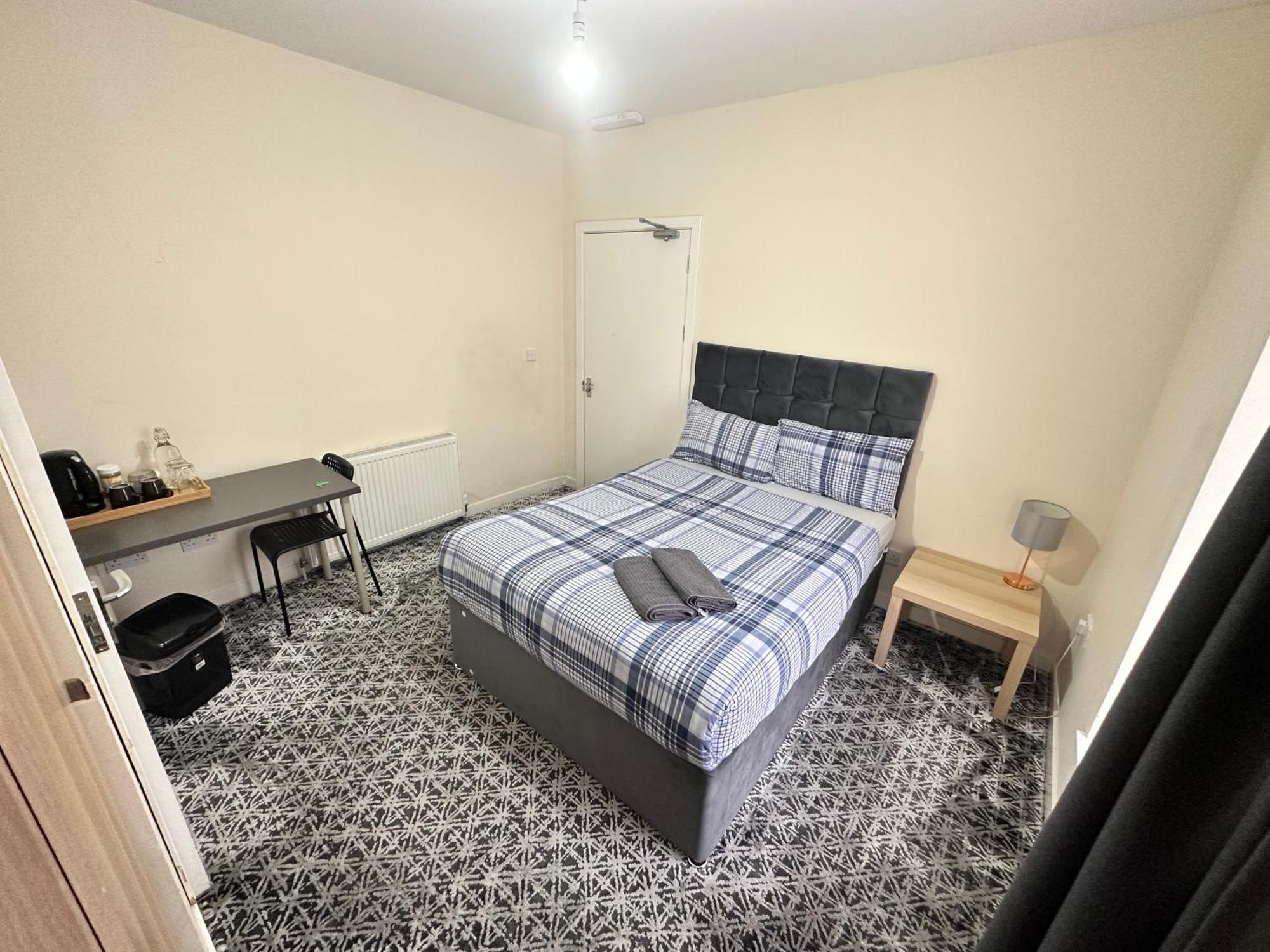 Ibrox Guesthouse Глазгоу Екстериор снимка